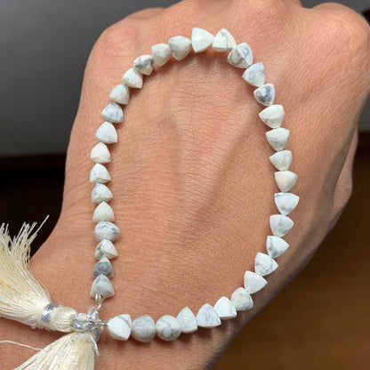 Natural Howlite Faceted Briolette Trillion Shape gemstone beads, Straight Drilled, 8 Inches Strand, Size 6mm BBI959