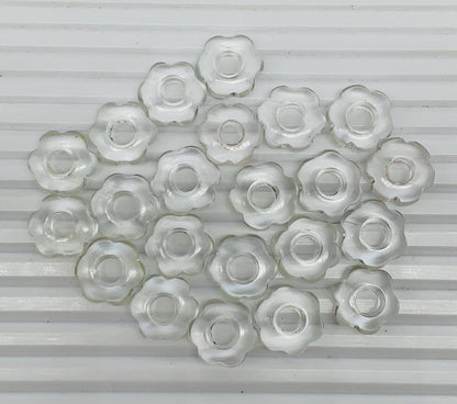 4 Pcs Natural Crystal White Smooth Flower Gemstone Beads 15mm Carved Flower Shape jewelry Crystal Gemstone Jewelry Handmade Bracelet Beads