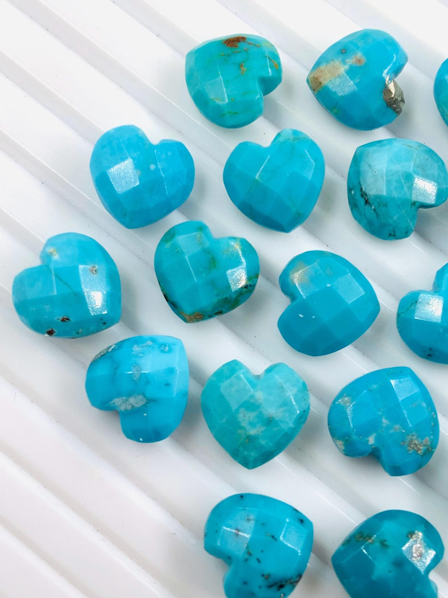Natural Arizona Turquoise Hand Carved Heart Shape Loose Gemstone Beads , Carved Heart Shape Gemstone Briolettes ,Loose Beads , 10mm BBI315