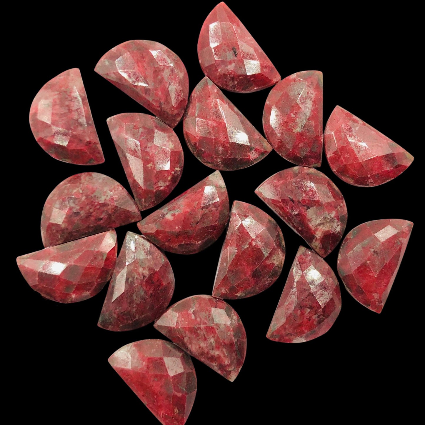 2 Pieces Natural Thulite Faceted Semi Circle Shape Gemstone, Size 10x16mm, Hand Carved Briolette Loose gemstone, D shape gemstone .