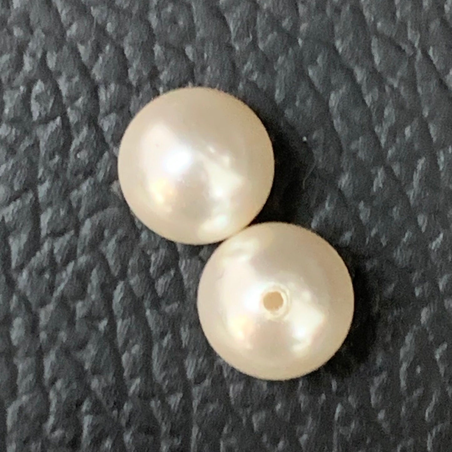 5818 Swarovski 8mm Crystal White (001 650) Round Half Drilled Pearls, Glass Beads for jewelry making, Color White Fresh Water Pearl