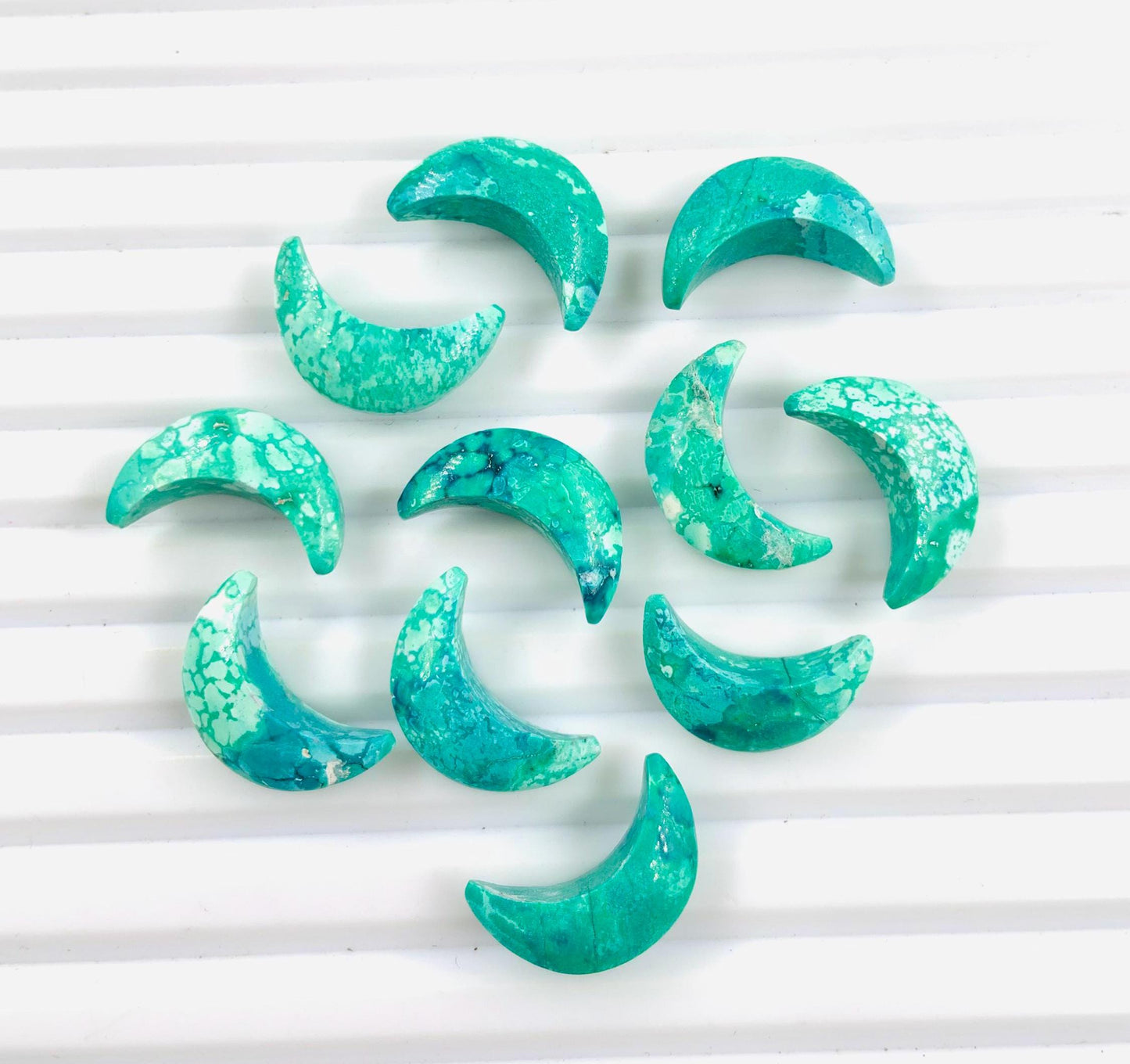 Natural Tibetan Turquoise Faceted Loose Gemstone Crescent moon Hand Carved Moon Shape Gemstone For Jewelry, Moon Shape Briolette Size 7x16mm