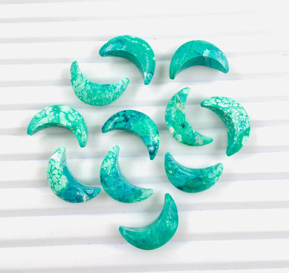 Natural Tibetan Turquoise Faceted Loose Gemstone Crescent moon Hand Carved Moon Shape Gemstone For Jewelry, Moon Shape Briolette Size 7x16mm