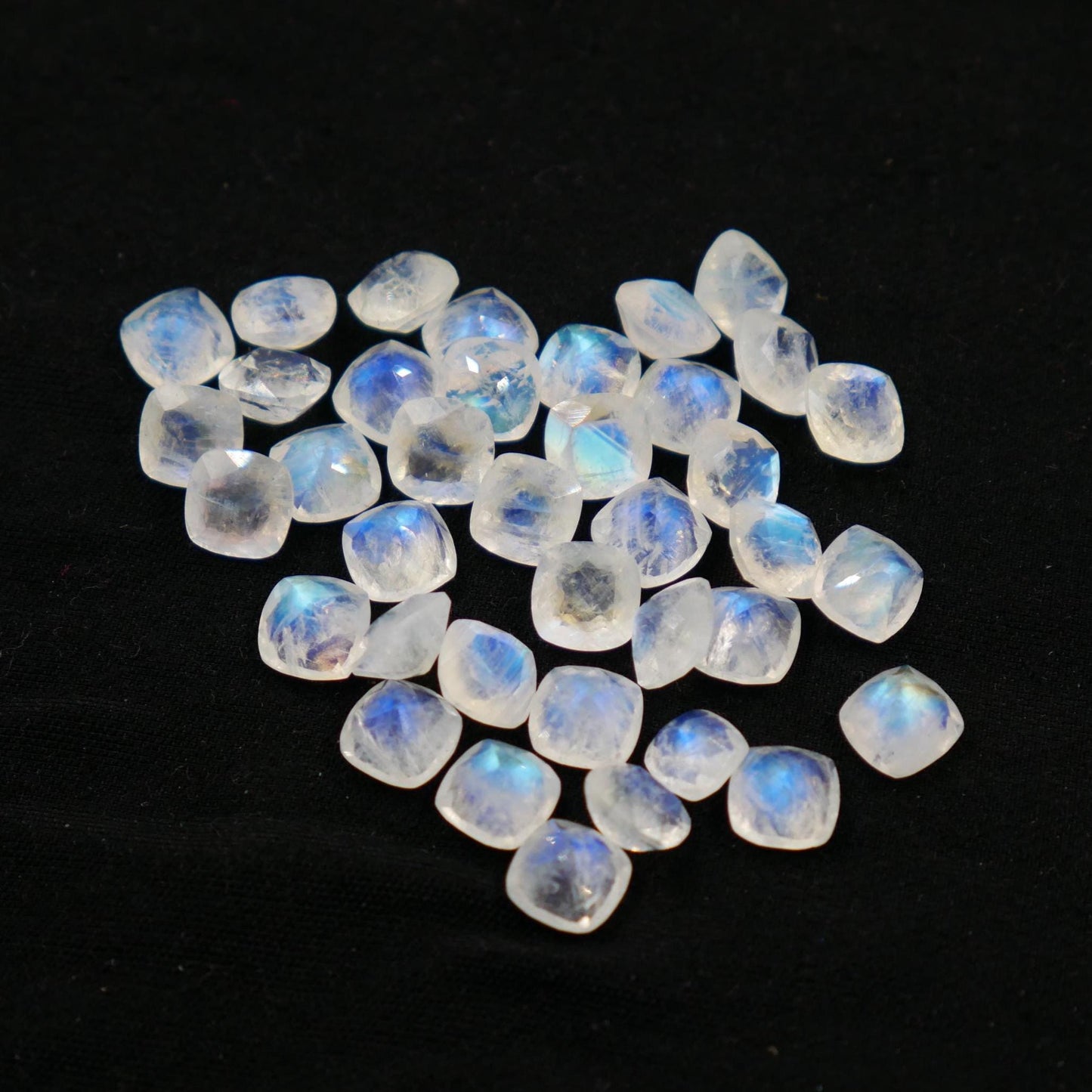5 Pieces Natural White rainbow Faceted Cushion Shape Gemstone CALIBRATED Loose Cut Stone for Jewelry Making Semi Precious Cutstone Size 6mm