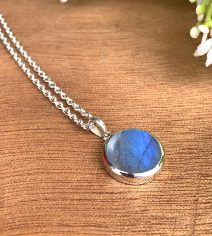 Labradorite Solitaire Necklace – Dainty Gold Vermeil or Sterling Silver Pendant - BeadsBoatInc