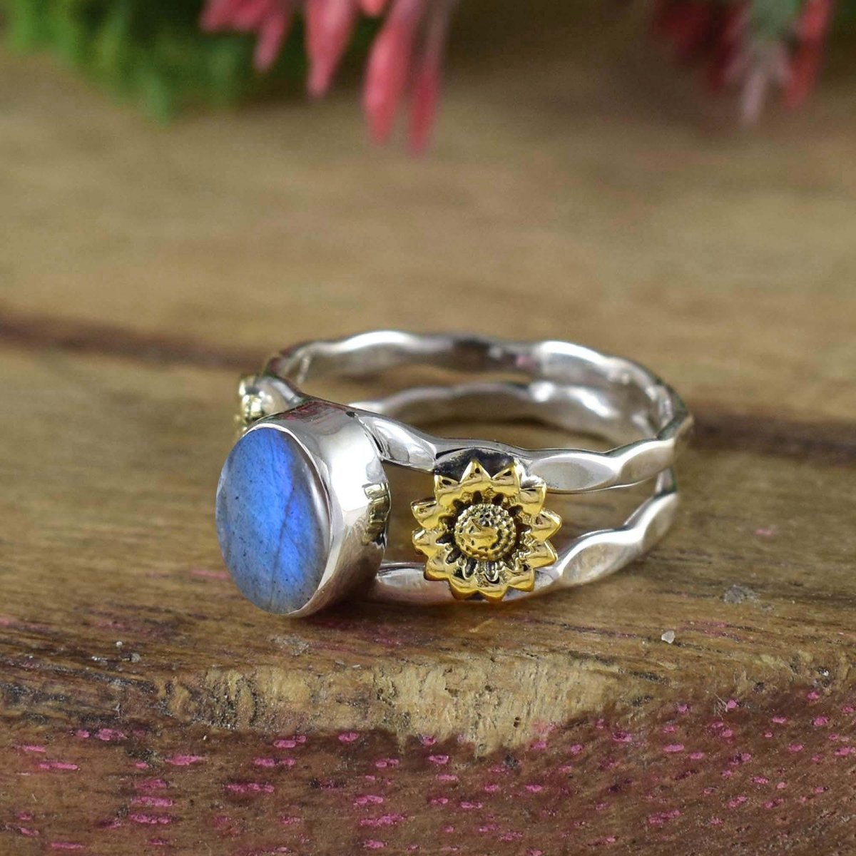 Natural Labradorite Hammered Sunflower Ring – 925 Silver - BeadsBoatInc