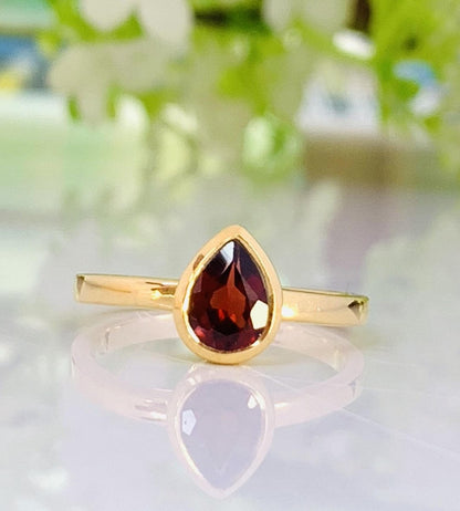 Pear Cut Garnet Gold Ring ~ 18k Gold Promise Ring ~ January Birthstone Ring ~ Deliciated Silver Jewelry ~ Stacking Ring ~ Gift For Her - BeadsBoatInc