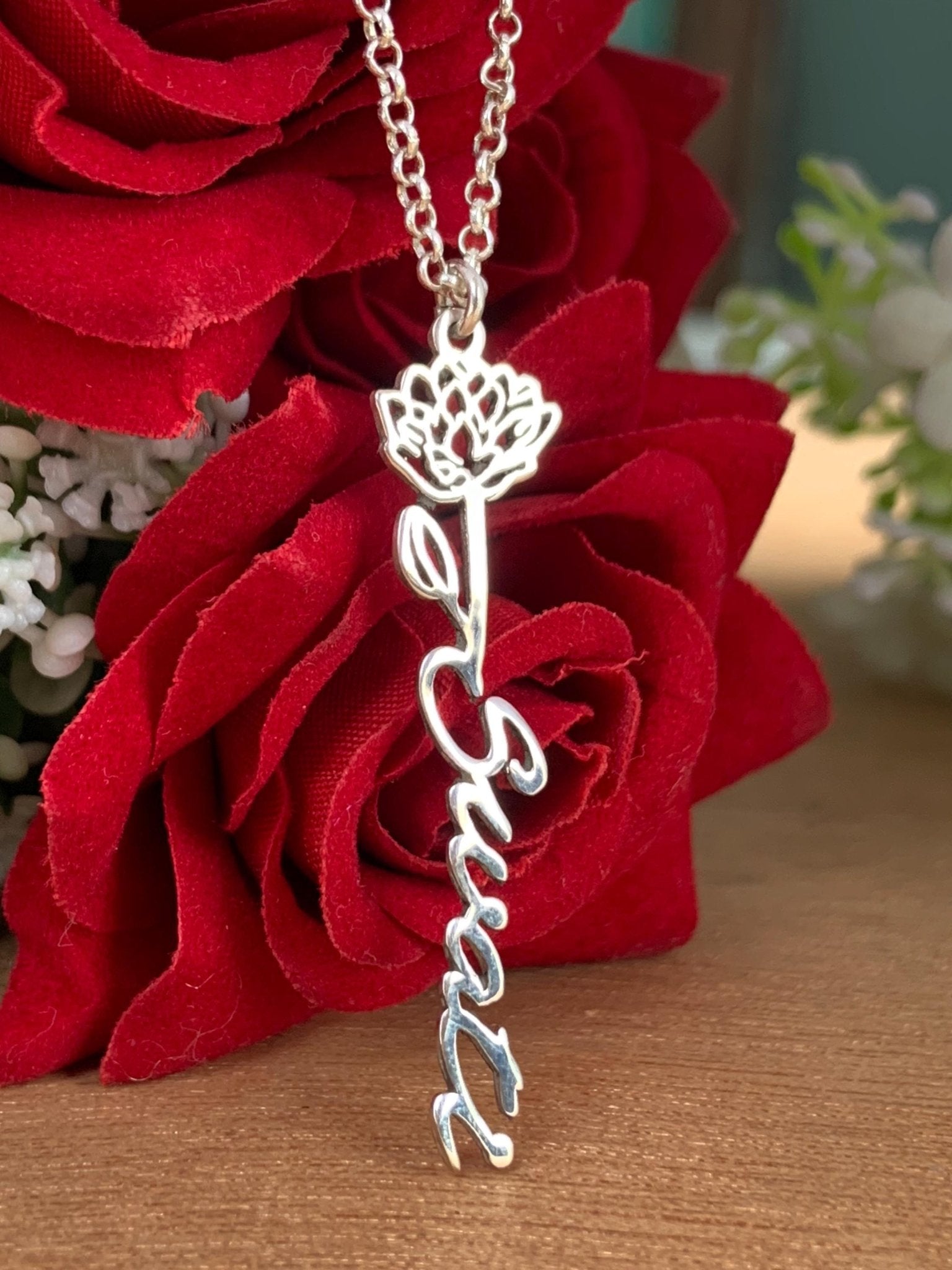 Personalized Name Necklace with Flower | Dainty 925 Silver Necklace - BeadsBoatInc