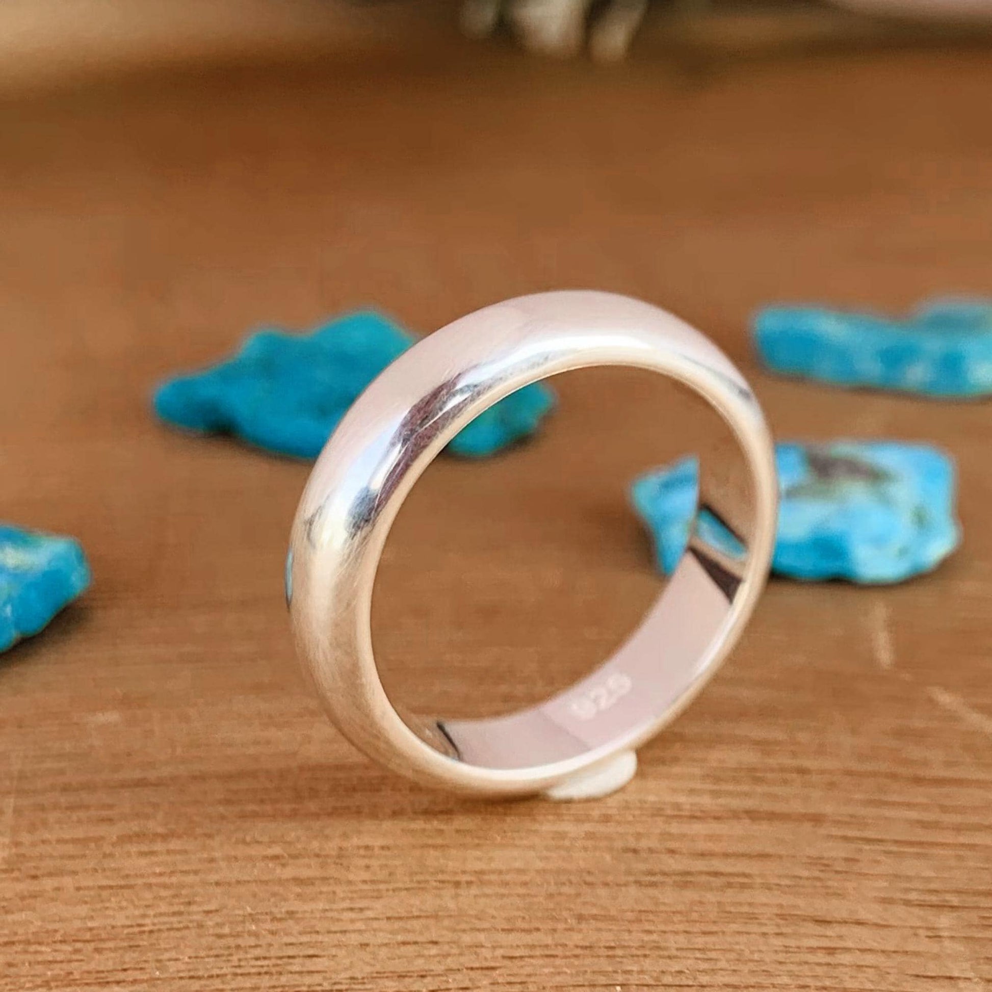 Polished D - Shape Sterling Silver Wedding Band - BeadsBoatInc