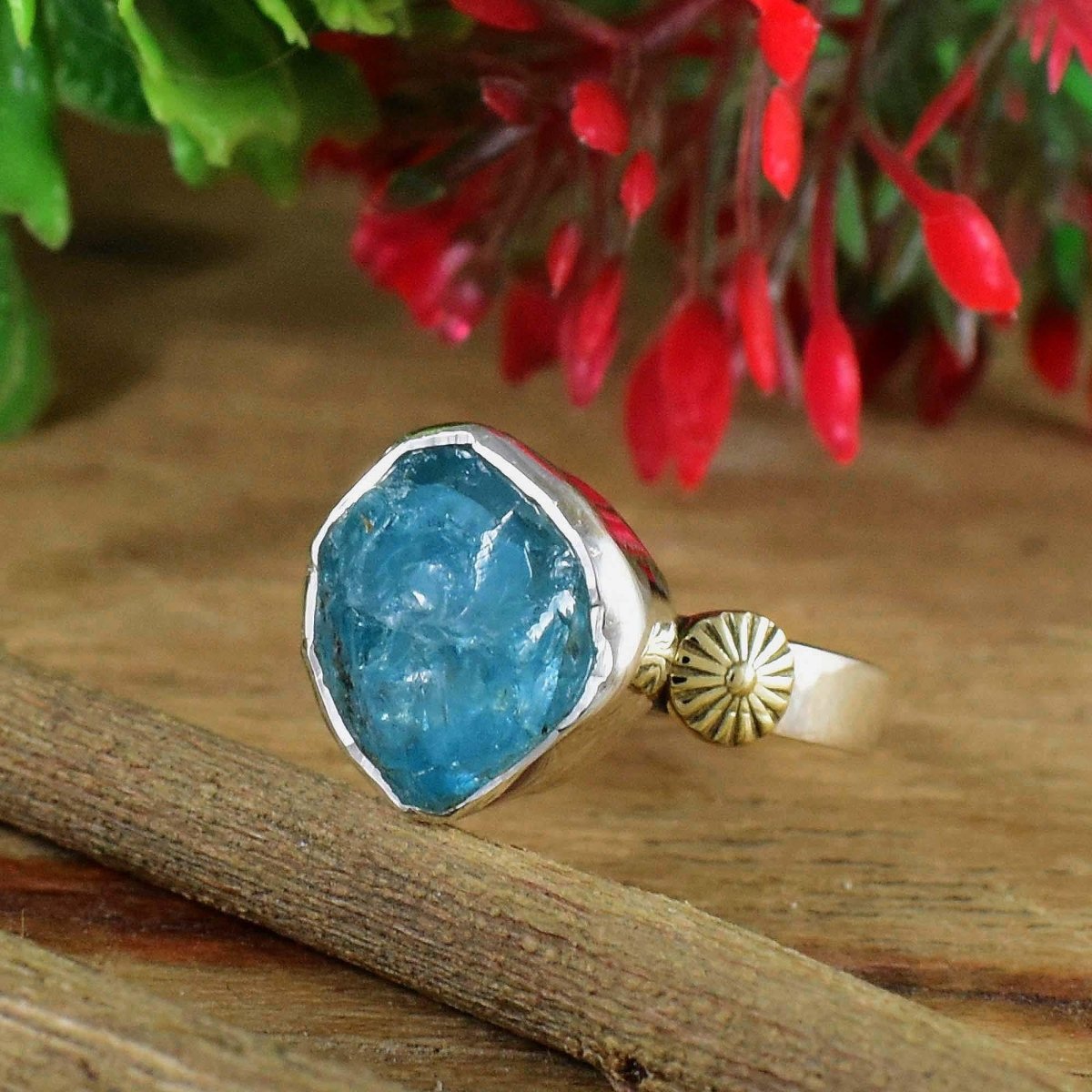 Raw Blue Apatite Sterling Silver Flower Ring – Unique Rough Gemstone Ring - BeadsBoatInc