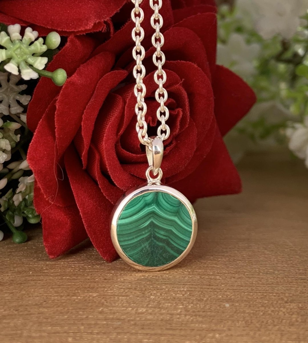 Silver Malachite Necklace – Dainty Green Pendant - BeadsBoatInc