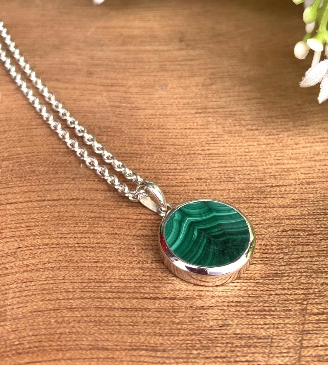 Silver Malachite Necklace – Dainty Green Pendant - BeadsBoatInc